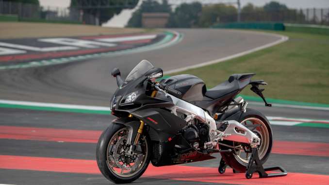 2019-Aprilia-RSV4-RR-Factory-1000a 2019 Aprilia RSV4 RR Factory 1000