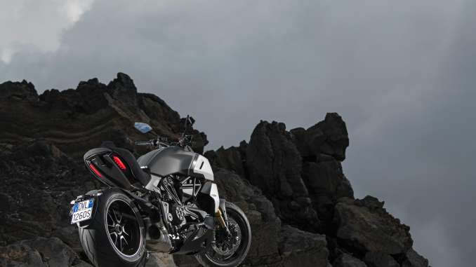 2019-Ducati-Diavel-1260S1 2019 Ducati Diavel 1260S