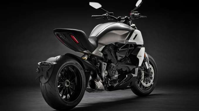 2019-Ducati-Diavel-1260a 2019 Ducati Diavel 1260