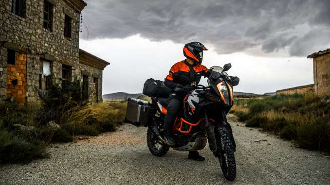 2019-KTM-1290-Super-Adventure-R2 2019 KTM 1290 Super Adventure R