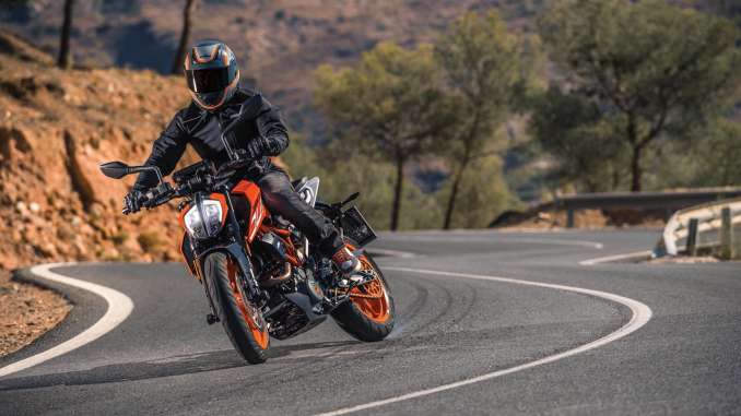 2019-KTM-390-Duke2 2019 KTM 390 Duke