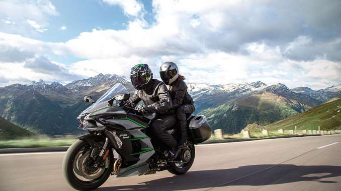 2019-Kawasaki-Ninja-H2-SX-SE+1 2019 Kawasaki Ninja H2 SX SE+