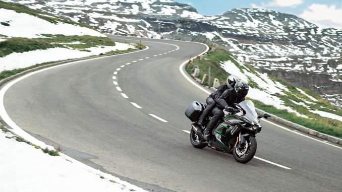 2019-Kawasaki-Ninja-H2-SX-SE+2 2019 Kawasaki Ninja H2 SX SE+