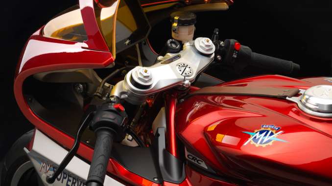 2019-MV-Agusta-Superveloce-800e 2019 MV Agusta Superveloce 800