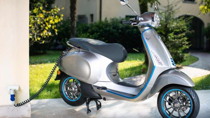 2019-Vespa-Elettrica4 2019 Vespa Elettrica
