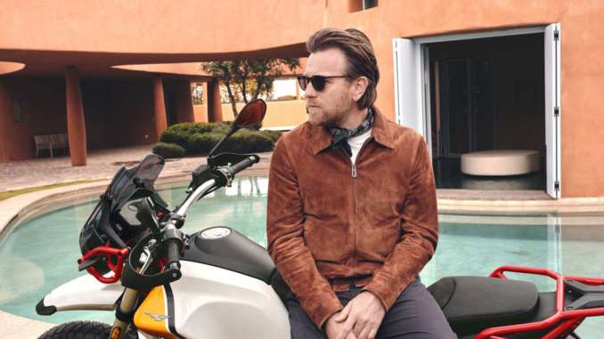HOLLYWOOD-STAR-EWAN-MCGREGOR-IS-THE-AMBASSADOR-FOR-THE-MOTO-GUZZI-V85TT HOLLYWOOD STAR EWAN MCGREGOR IS THE AMBASSADOR FOR THE MOTO GUZZI V85TT