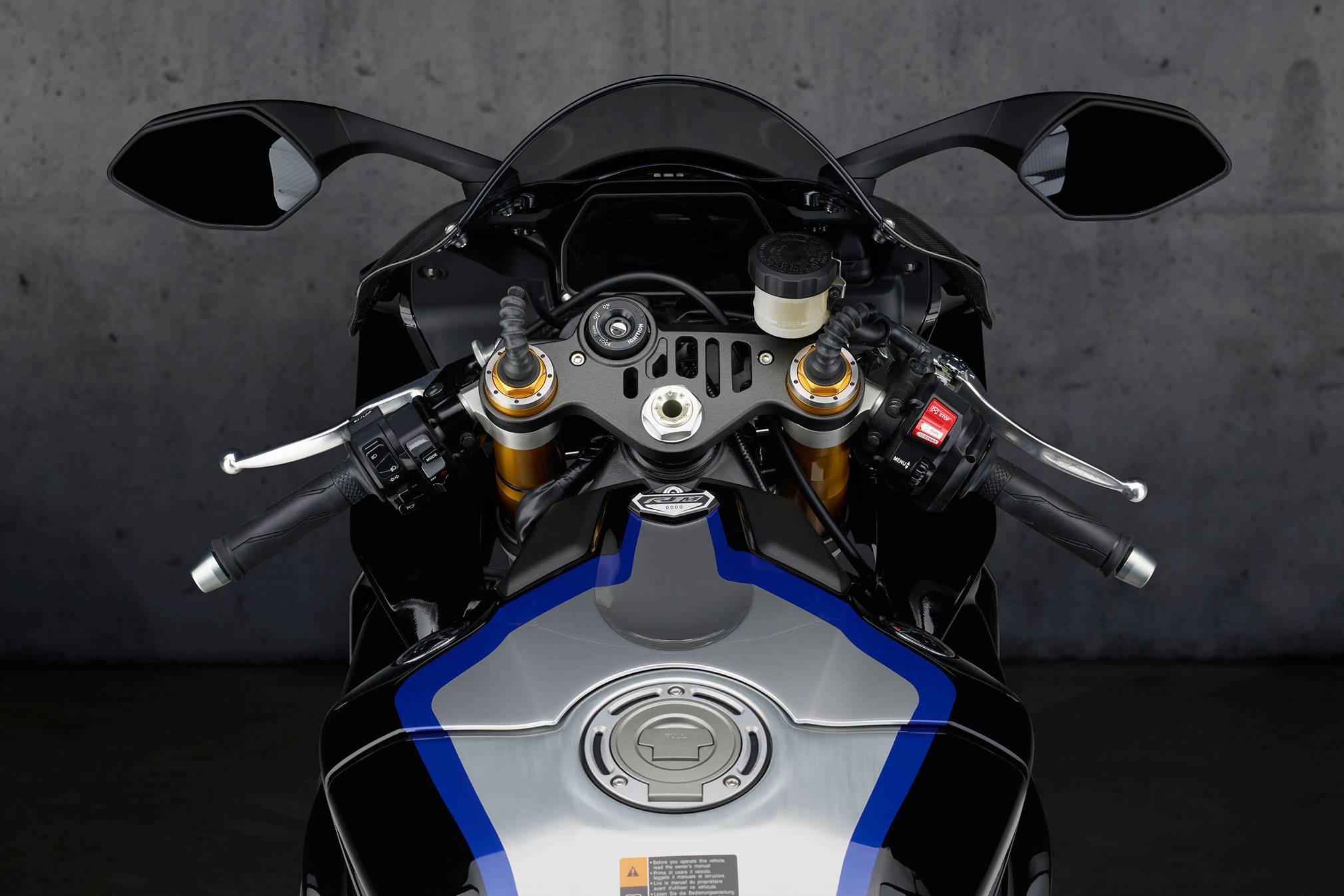 2020 r1m weight