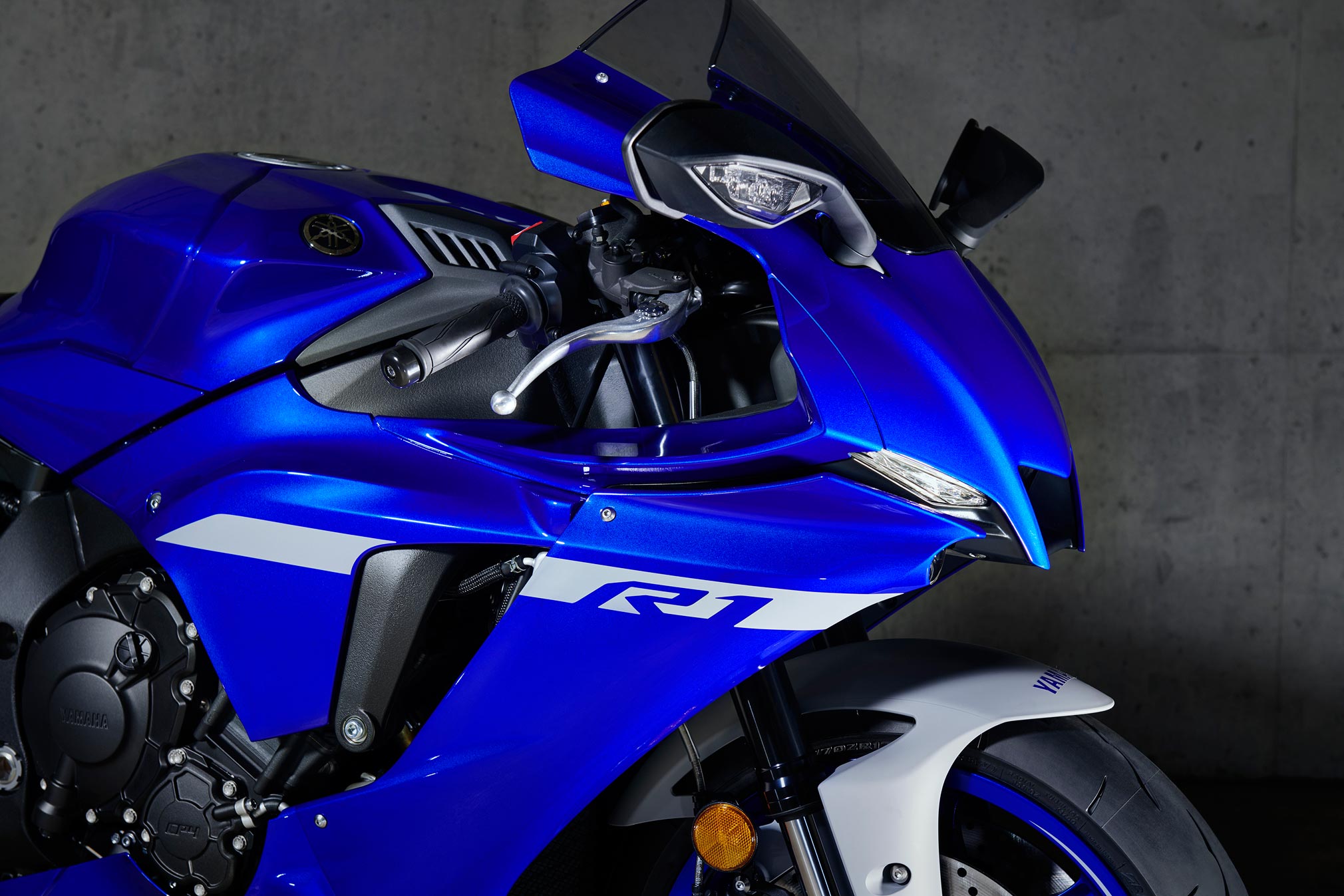 2020 Yamaha YZF-R1 Guide • Total Motorcycle