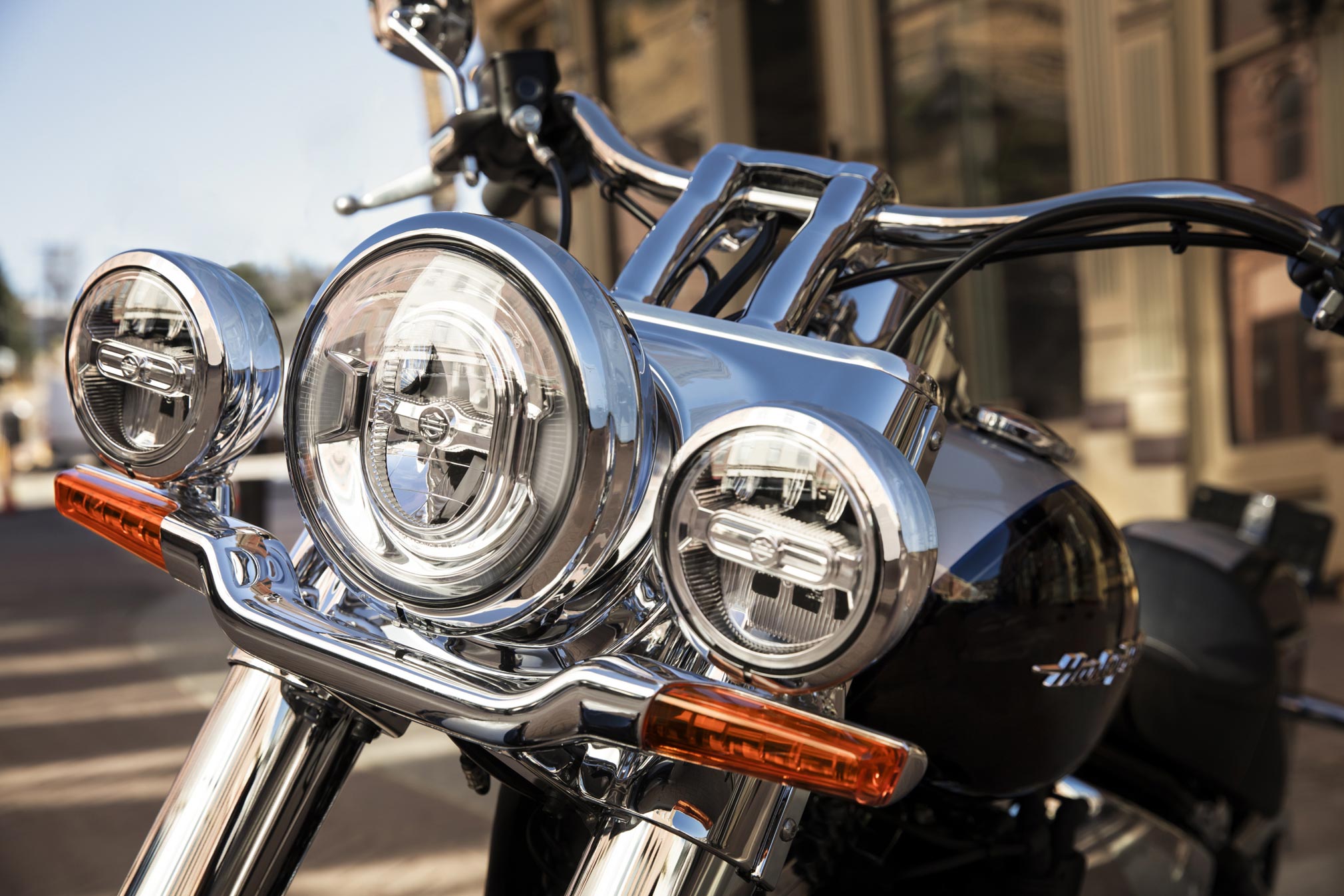 2020 Harley-Davidson Softail Deluxe Guide • Total Motorcycle