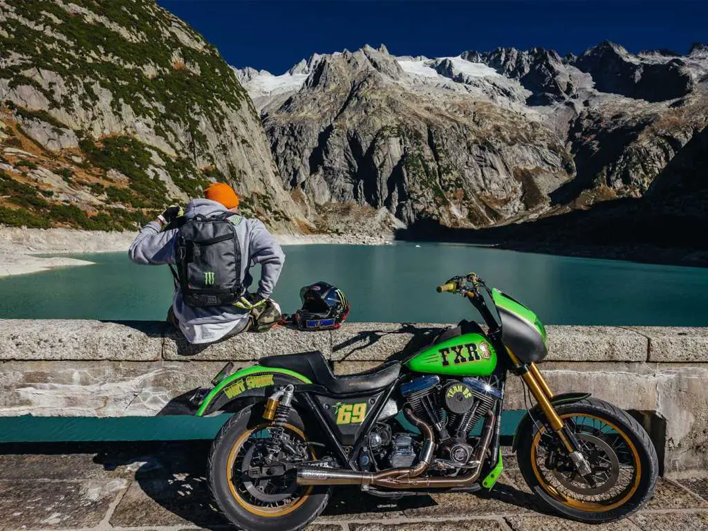 Inspiration Friday: Harley-Davidson Millennial Revolution Custom Bike Builder