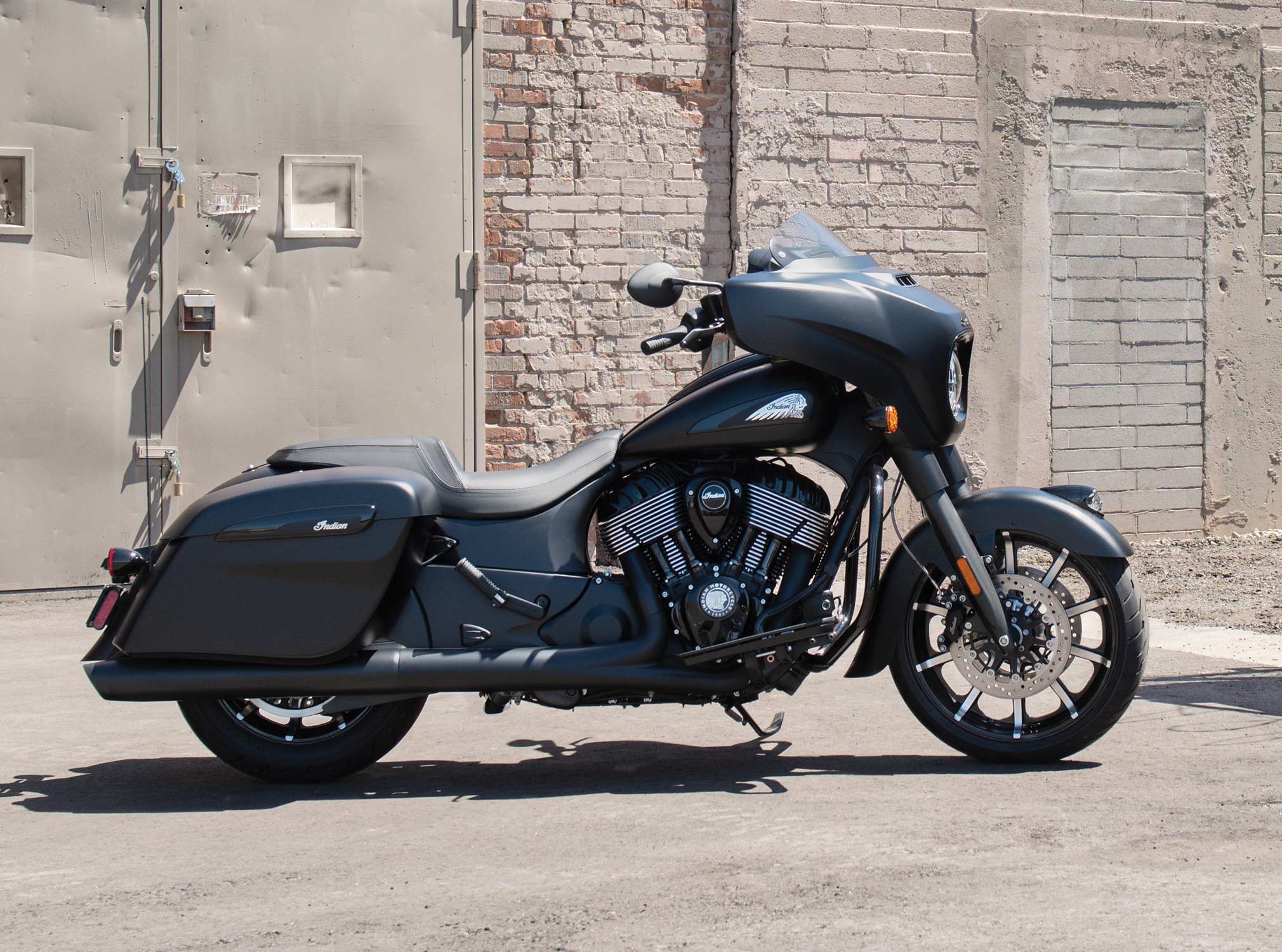 2020 Indian Chieftain Dark Horse Guide • Total Motorcycle