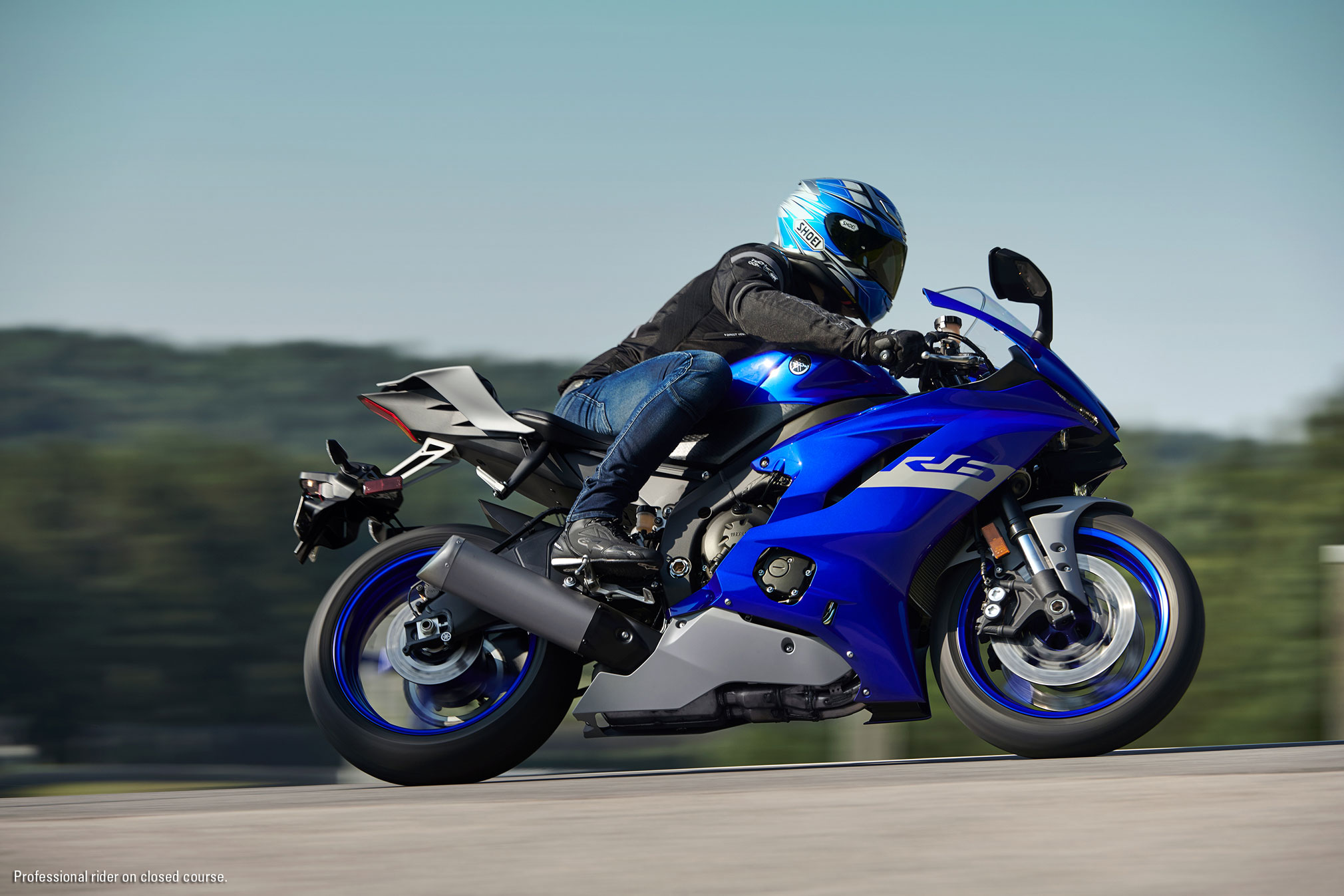 2020 Yamaha YZFR6 Guide • Total Motorcycle