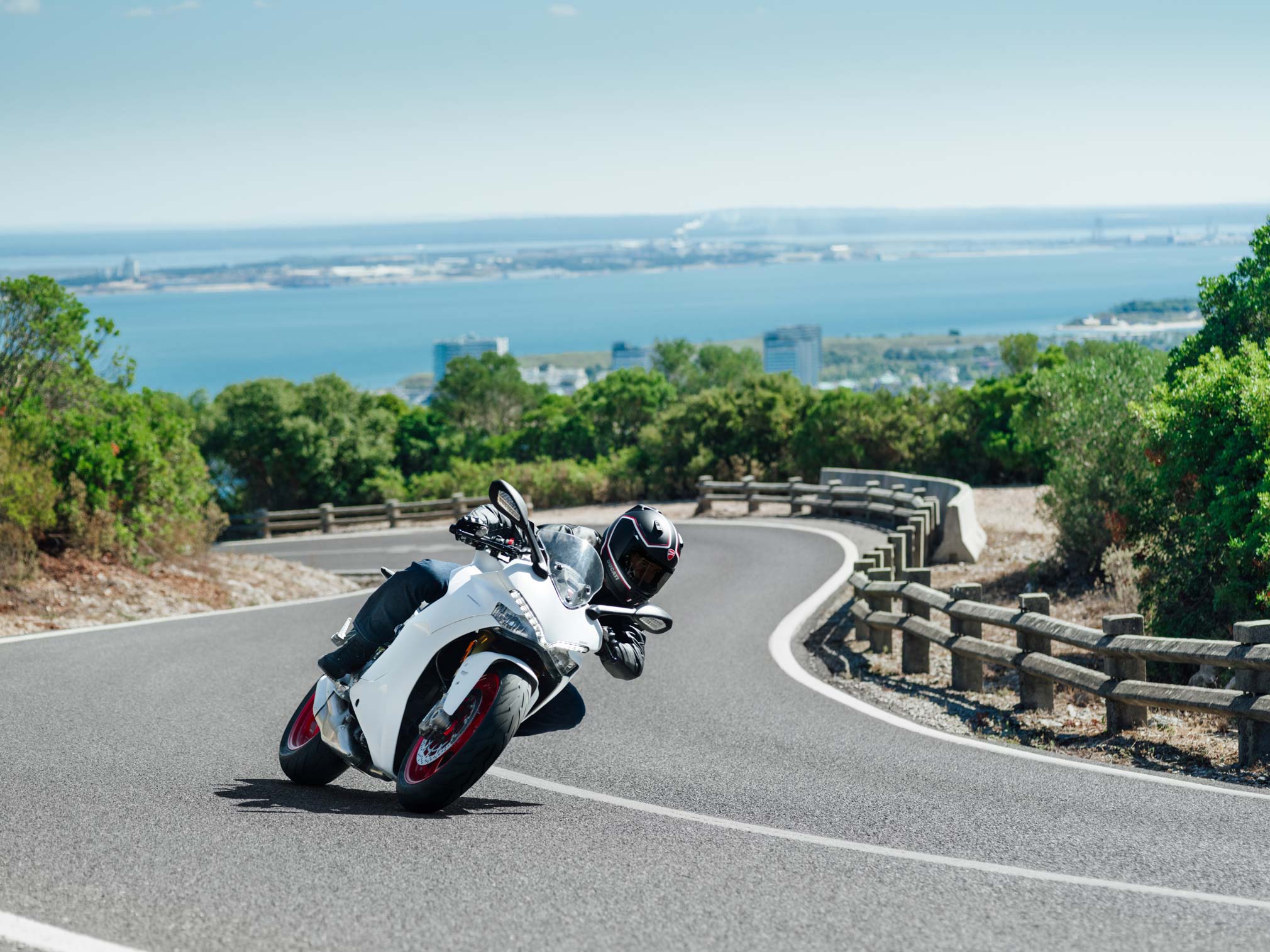 Ducati Supersport s 2020