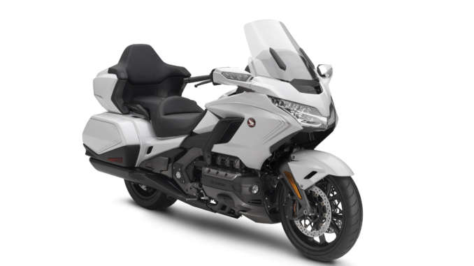 2020-Honda-Gold-Wing-Tour-DCT1 2020-Honda-Gold-Wing-Tour-DCT