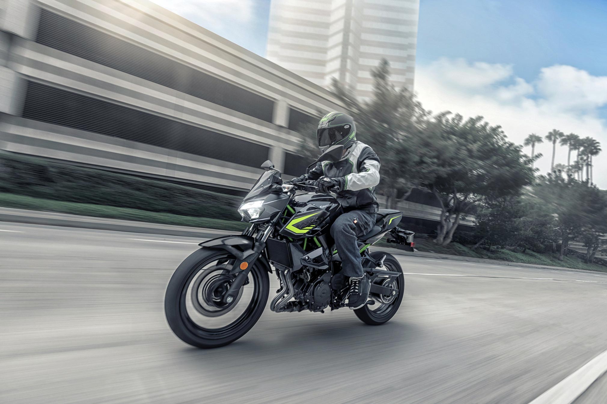 2020 z400