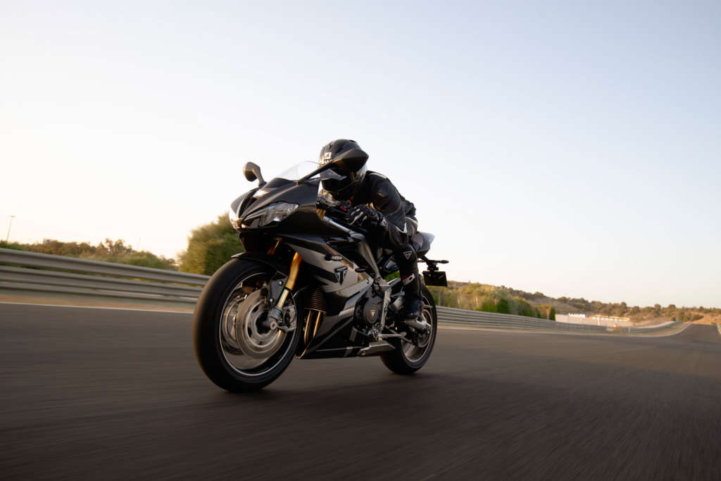 2020 Triumph Daytona Moto2 765