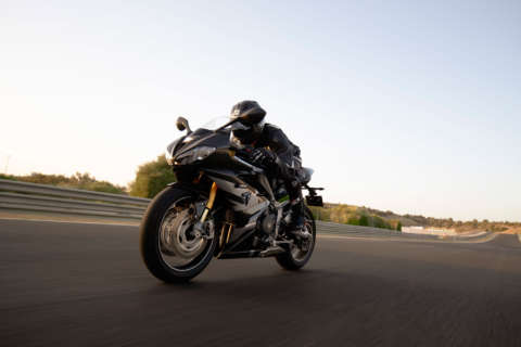 2020 Triumph Daytona Moto2 765