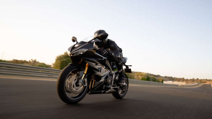 2020 Triumph Daytona Moto2 765