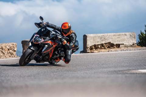 2020 KTM 1290 Super Duke GT