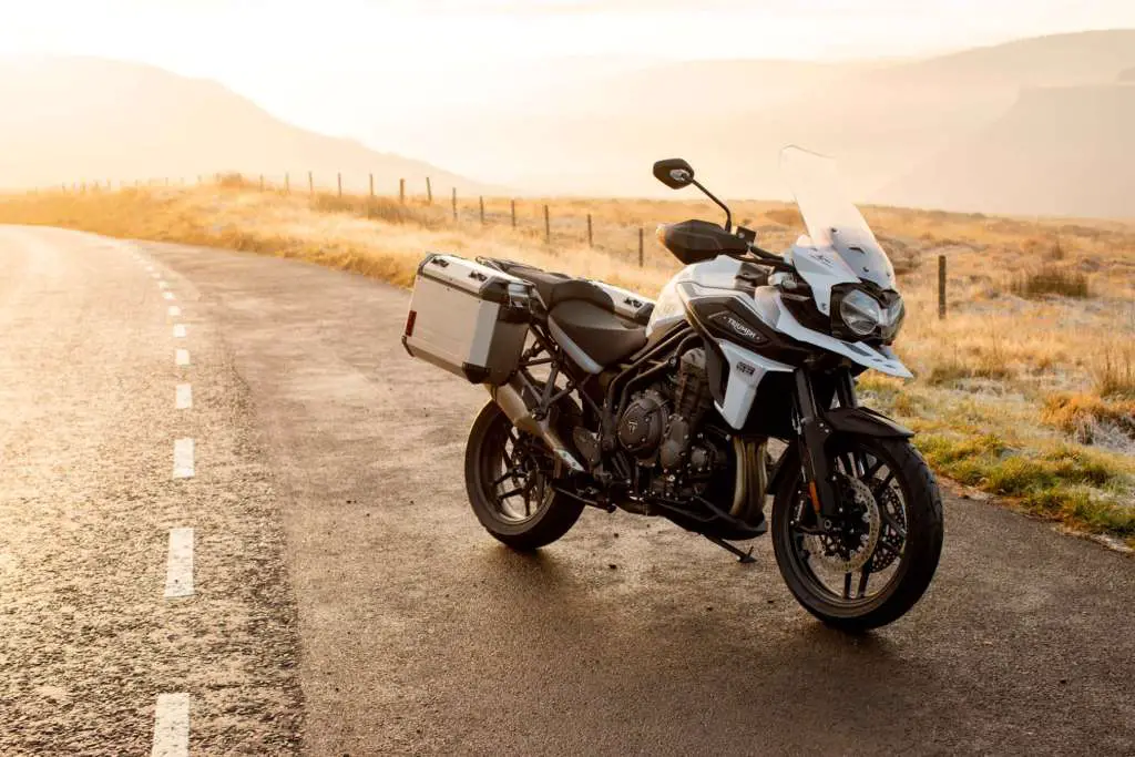 2020 Triumph Tiger 1200 Alpine Edition Guide 2020 Triumph Tiger 1200 Alpine Edition Guide