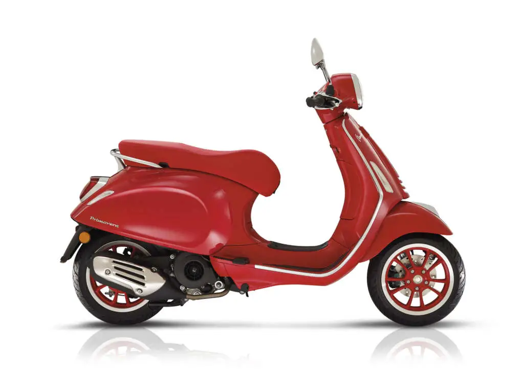 2020 Vespa Primavera 125 RED