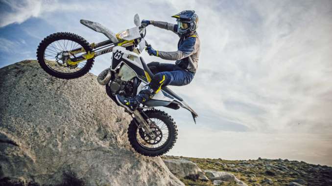 2021-Husqvarna-TE300i1 2021 Husqvarna TE300i