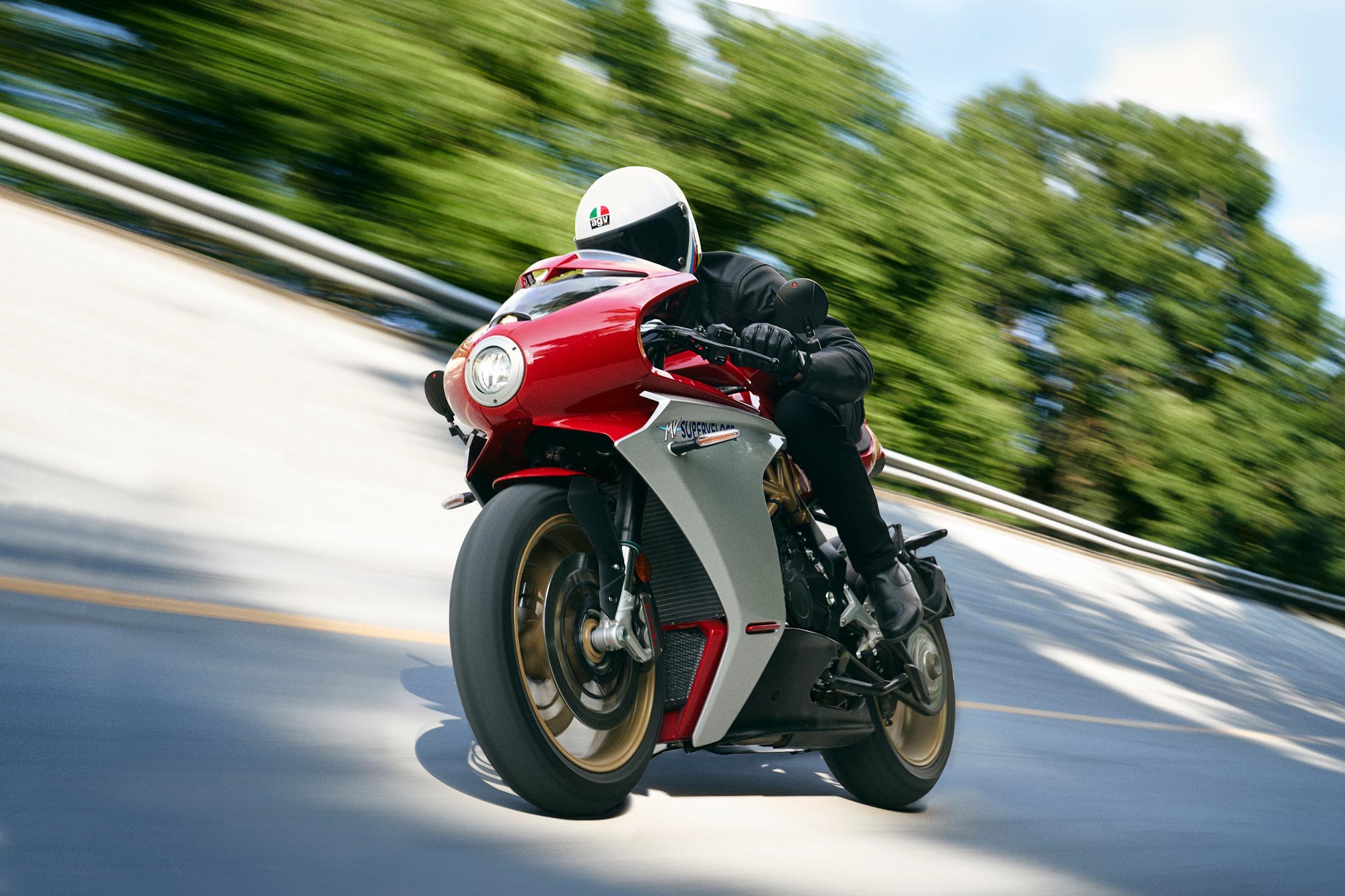 РЎРёРЅРёР№ MV Agusta