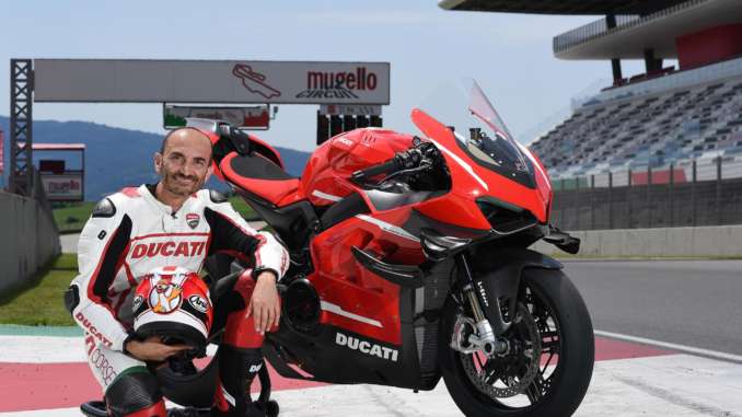 2021-Ducati-Superleggera-V4c 2021 Ducati Superleggera V4