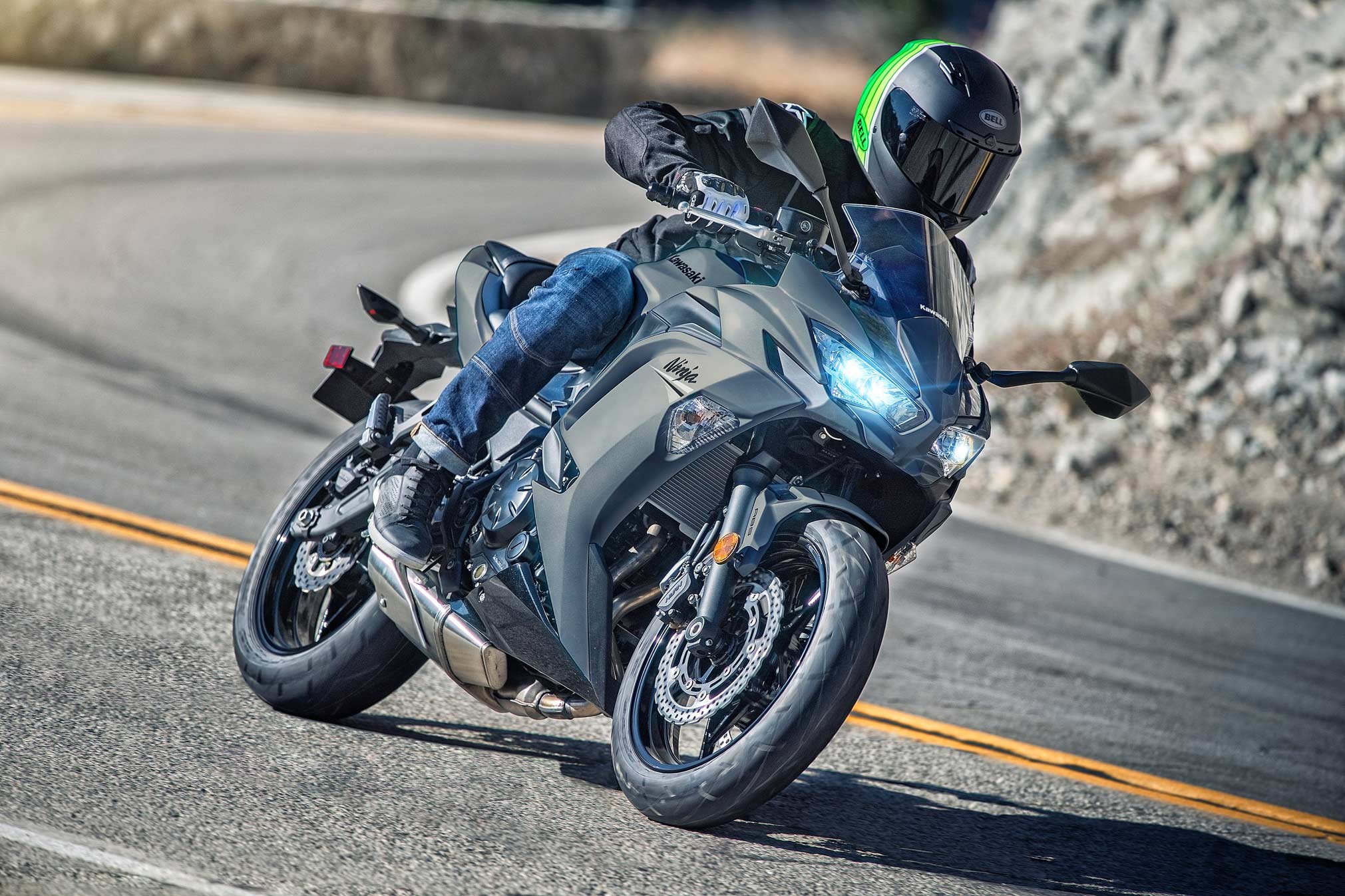 2021 Kawasaki Ninja 650 ABS Guide • Total