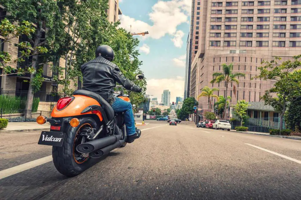 2021 Kawasaki Vulcan 900 Custom
