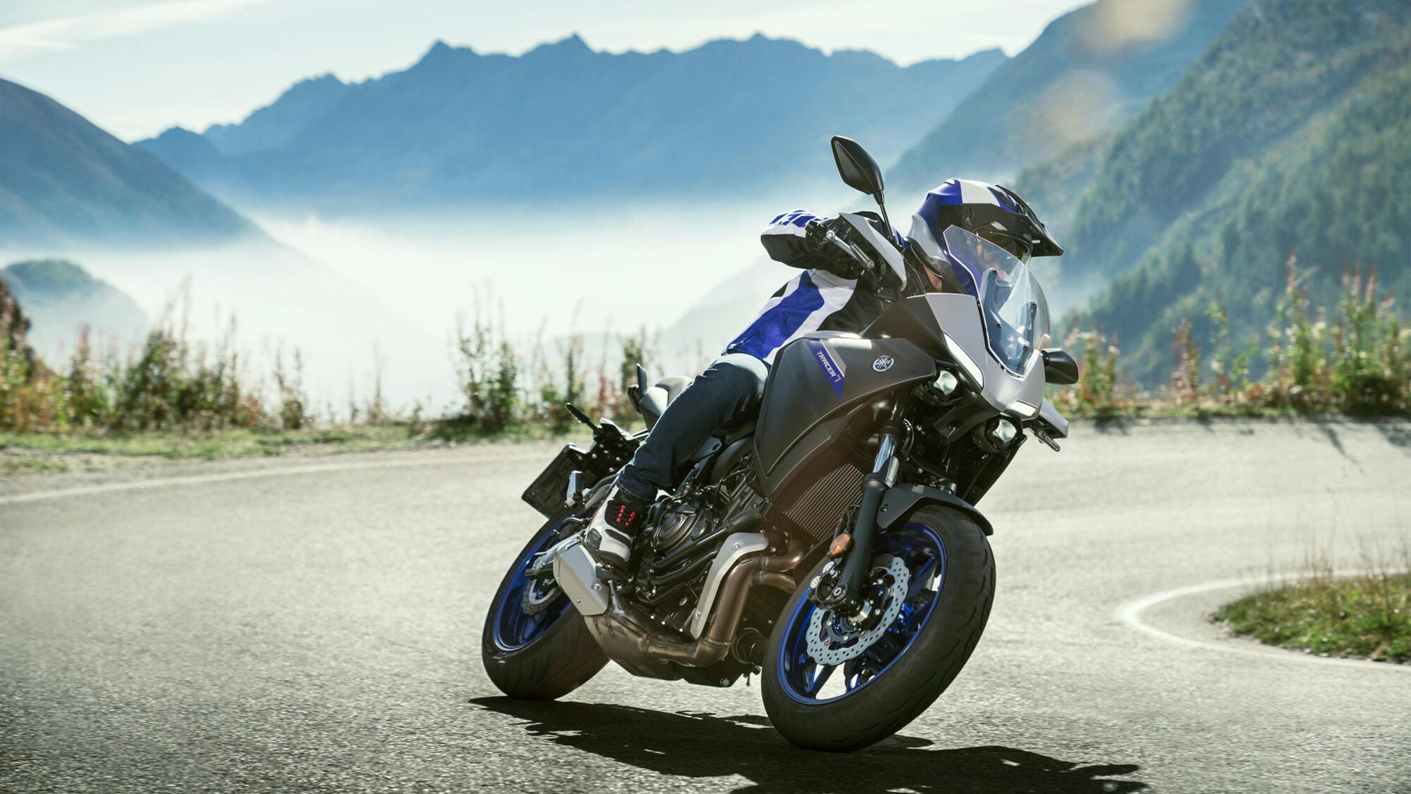 2021 Yamaha Tracer 7 Guide • Total Motorcycle