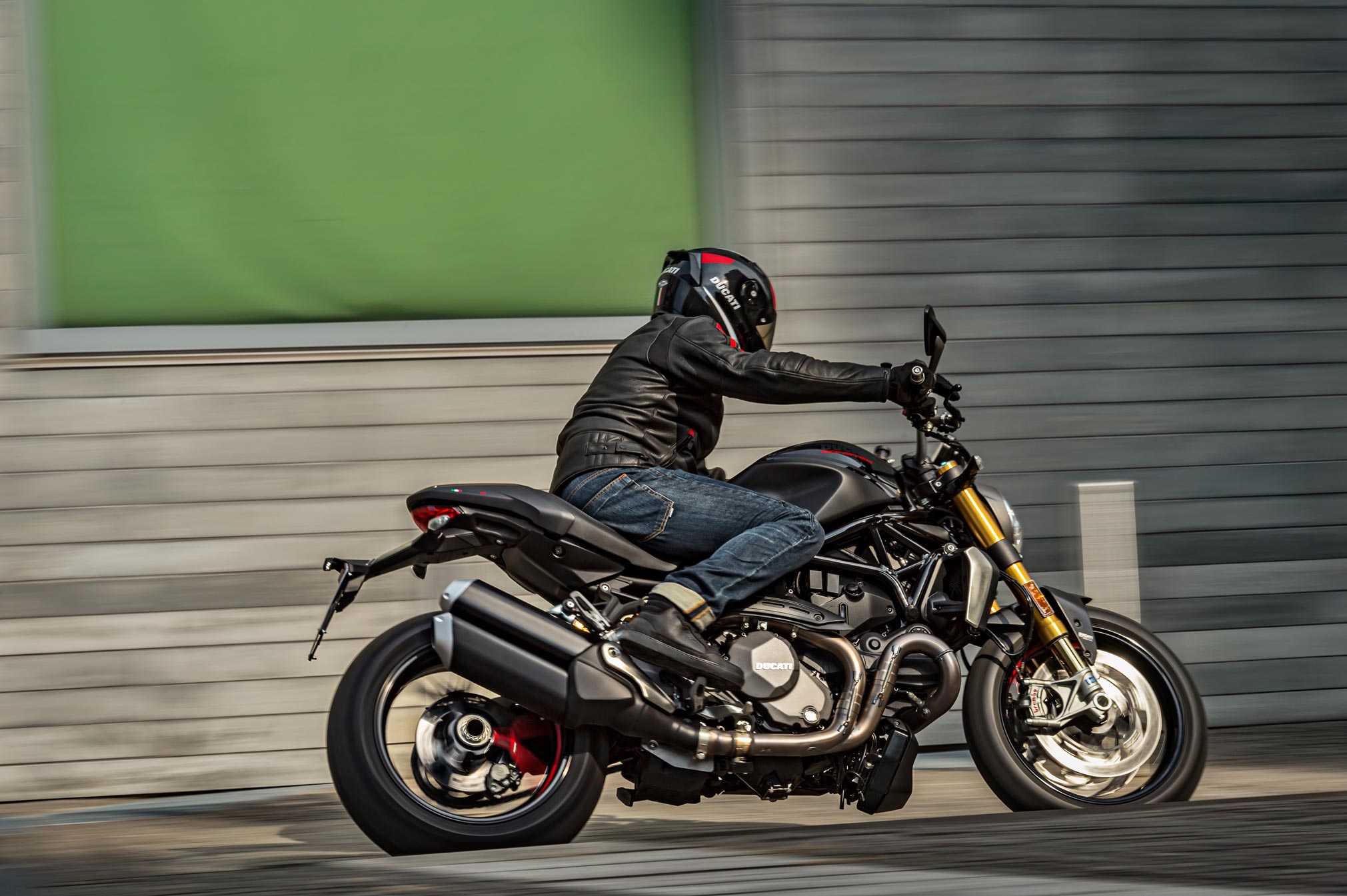 ducati monster 1200 s 2021