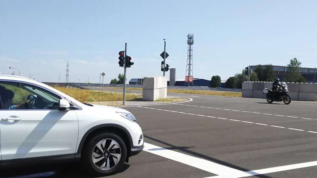 Inspiration Friday: Human or Machine Who's In Control?