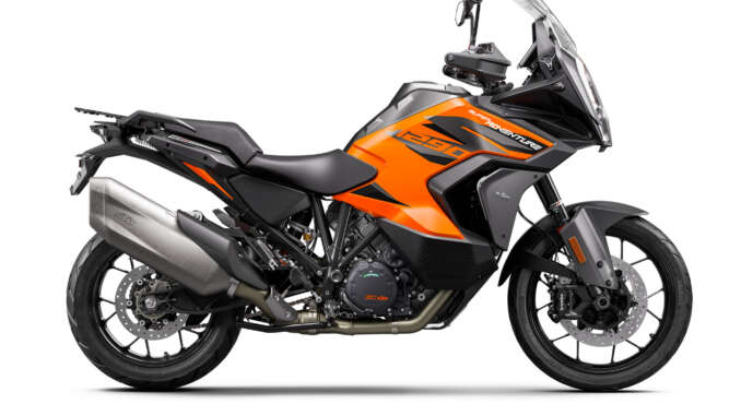 2021-KTM-1290-Super-Adventure-S3 2021 KTM 1290 Super Adventure S