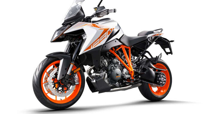 2021-KTM-1290-Super-Duke-GT3 2021 KTM 1290 Super Duke GT