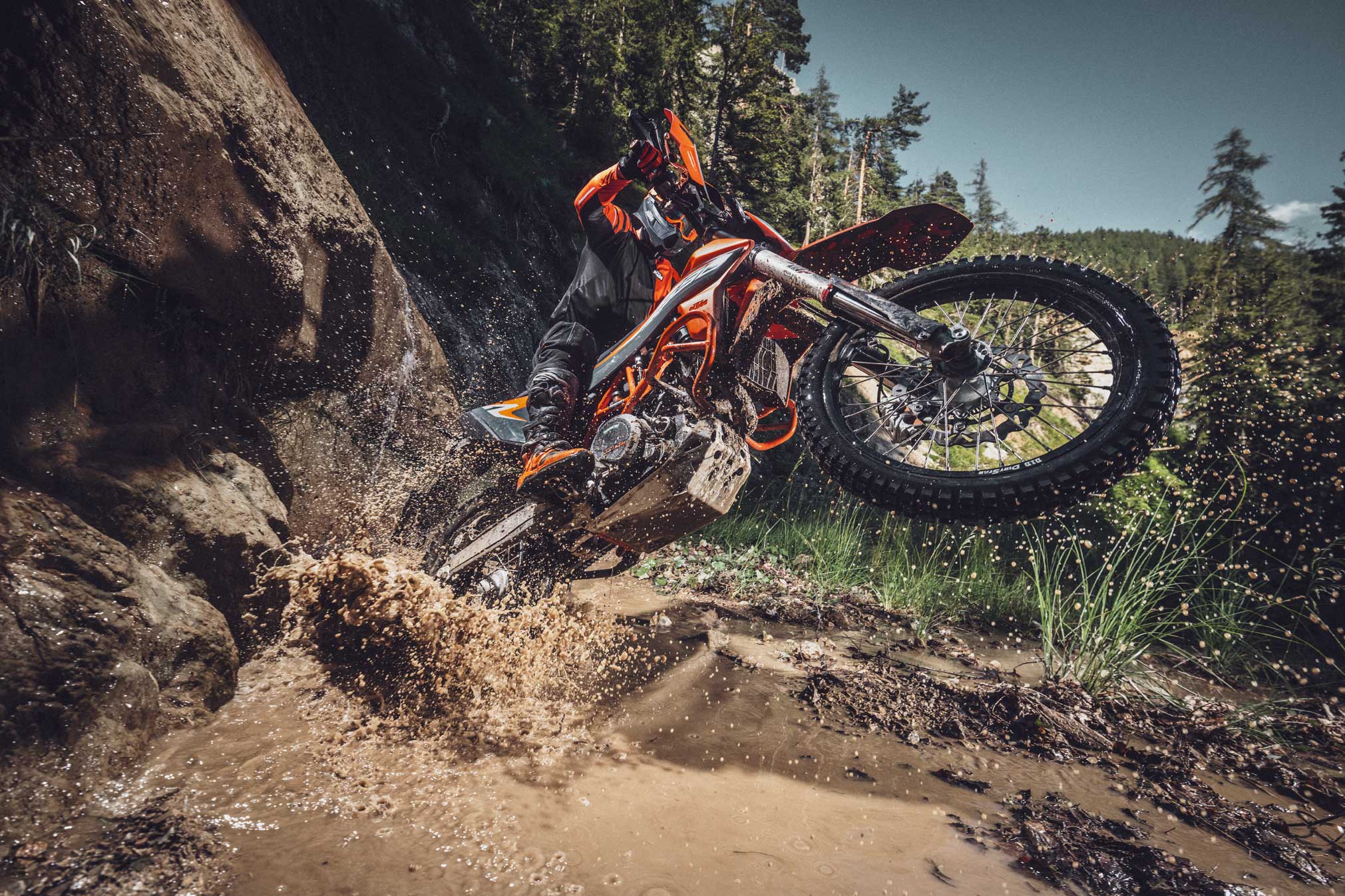 KTM Unveils Updated 690 Enduro R for 2021 - ADV Pulse