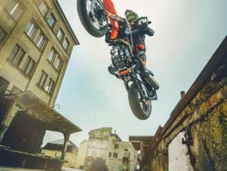 2021 KTM 690 SMC R