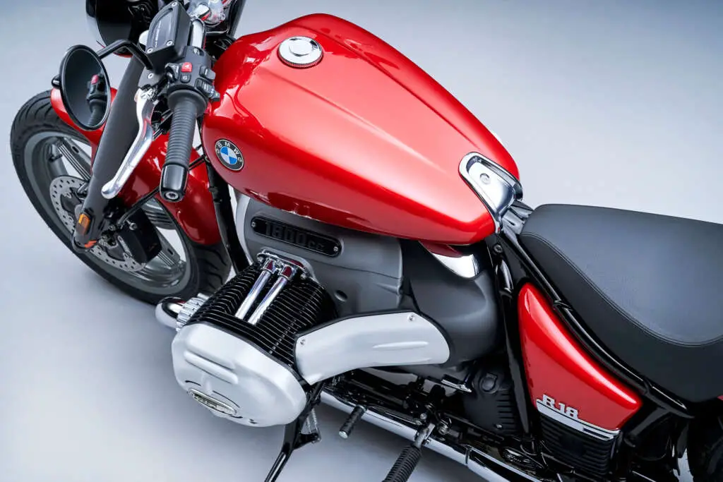 2022 BMW R18