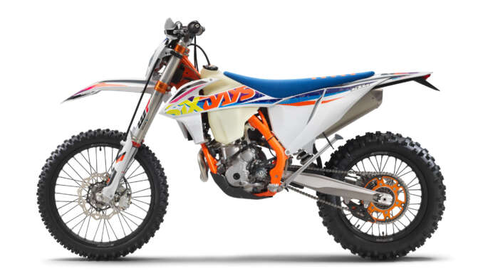 2022-KTM-350-EXC-F-Six-Days1 2022 KTM 350 EXC-F Six Days
