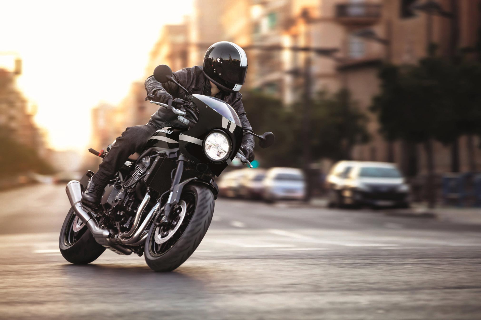 2022 Kawasaki Z900RS Cafe Guide Motorcycle