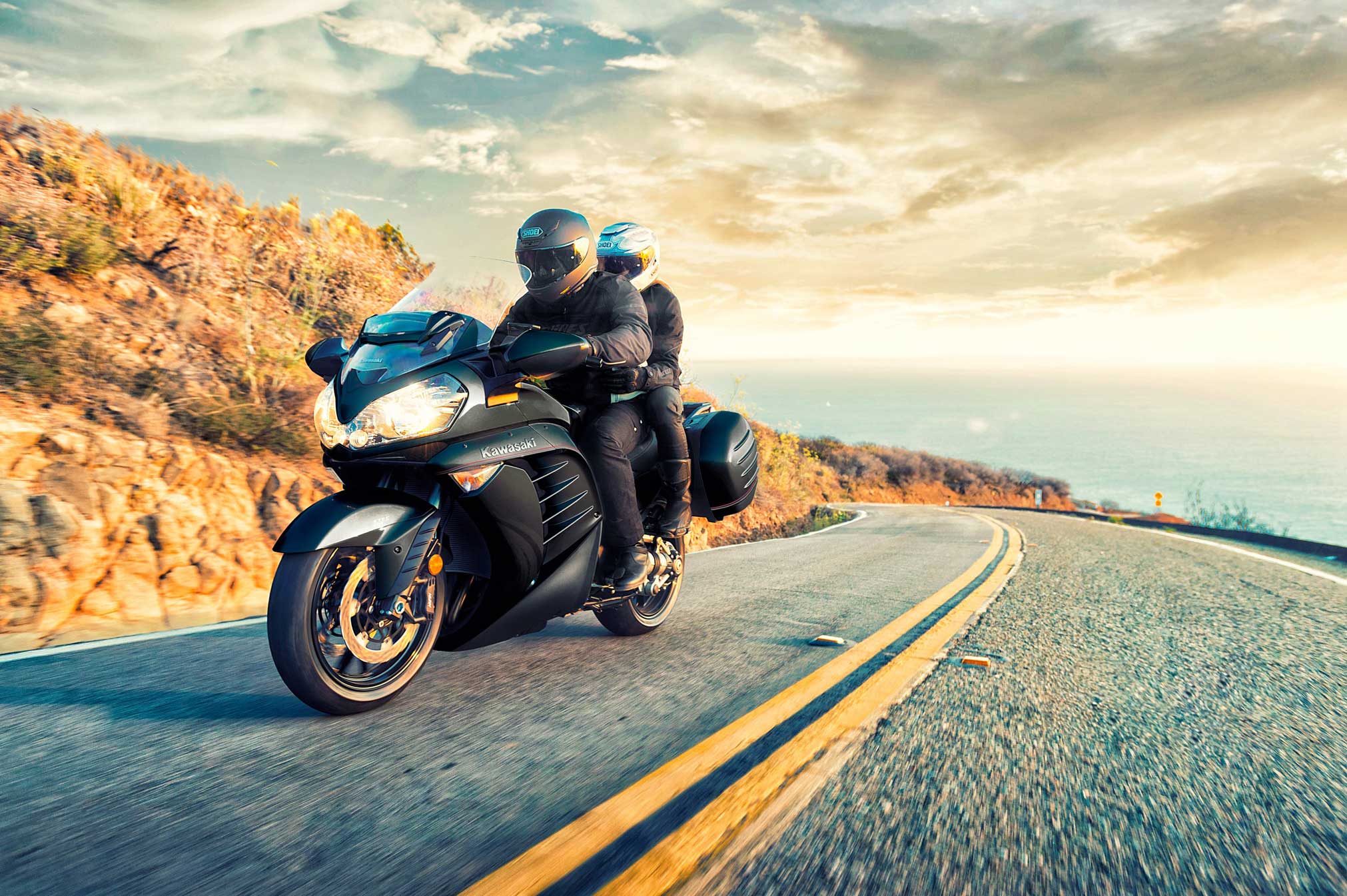 With Kawasaki Ninja sportbike-inspired performance, the Concours 14 ABS pro...