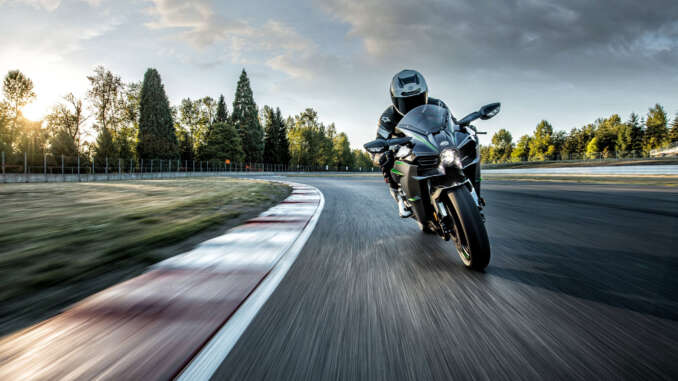 2022-Kawasaki-Ninja-H2d 2022 Kawasaki Ninja H2