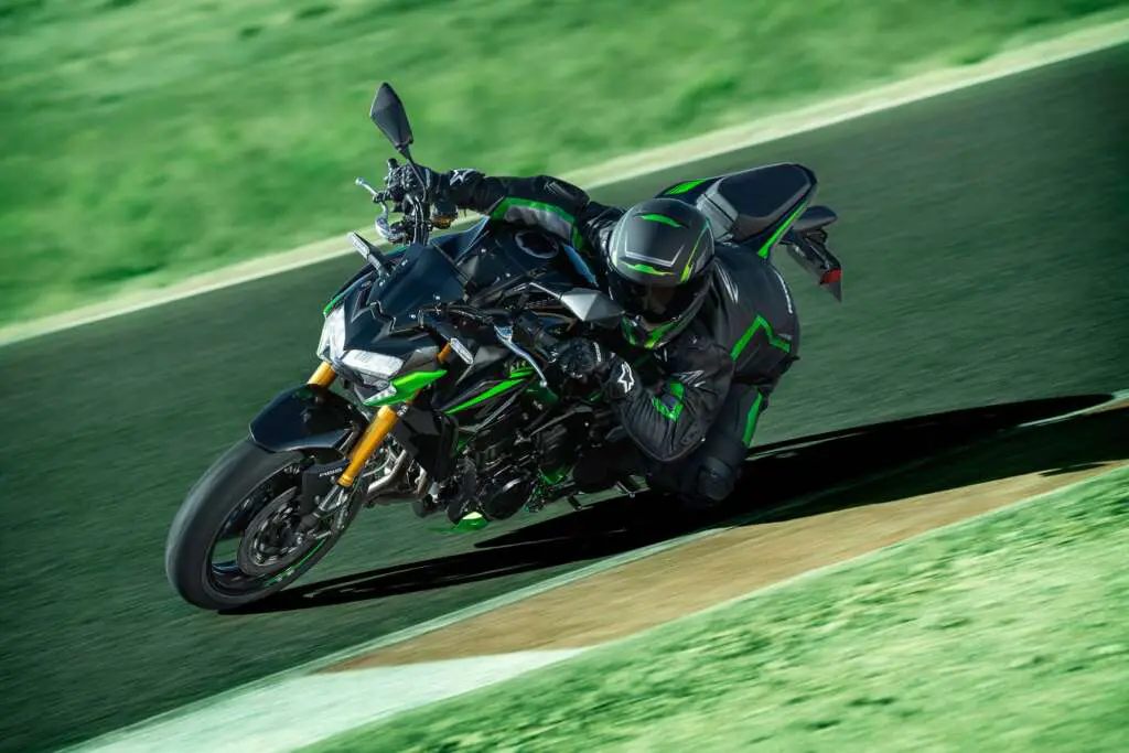 2022 Kawasaki Z900SE