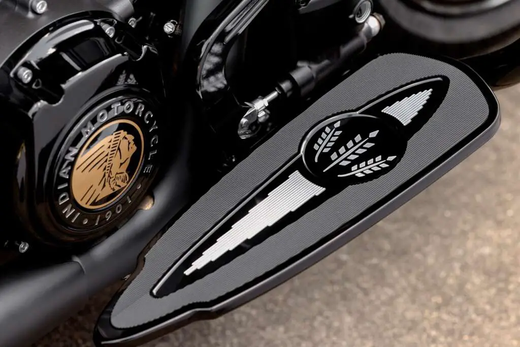 2022 Indian Challenger Dark Horse Jack Daniels