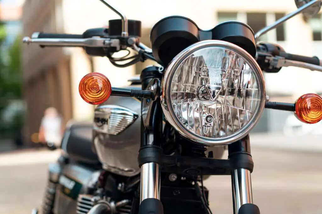 2022 Triumph Bonneville T100 Gold Line