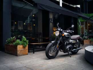 2022 Triumph Bonneville T120 Black Gold Line
