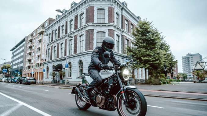 2022-Husqvarna-Vitpilen-401f 2022 Husqvarna Vitpilen 401