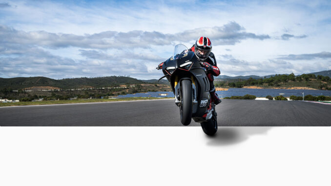2022-Ducati-Panigale-V4SP2a 2023 Ducati Panigale V4 SP2