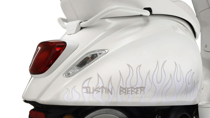 2023 Vespa Sprint 150 Justin Bieber x