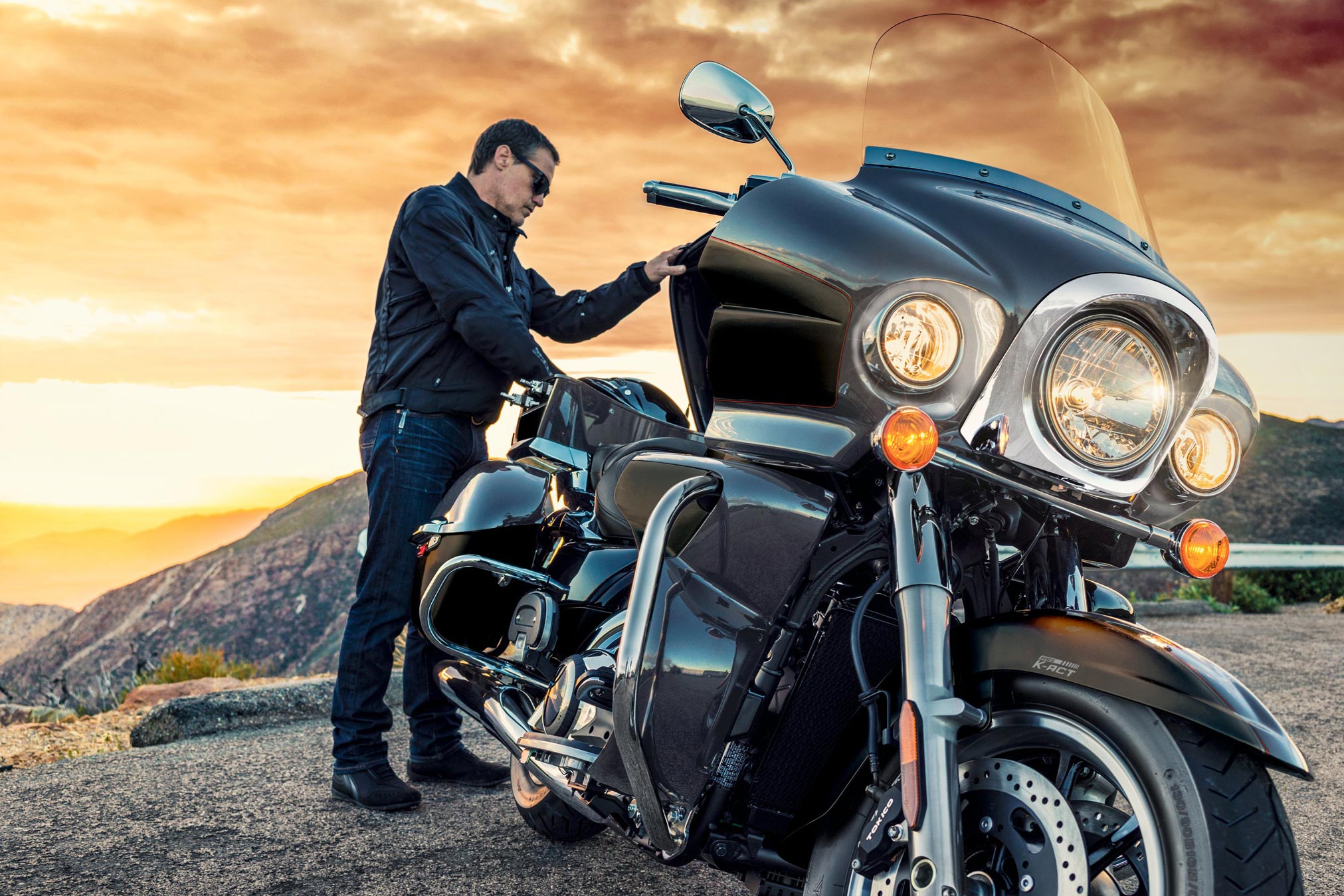 2023 Kawasaki Vulcan 1700 Voyager ABS Guide • Total Motorcycle